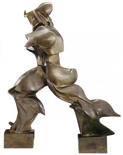 Boccioni - Forme uniche della continuita' nello spazio (Milano)